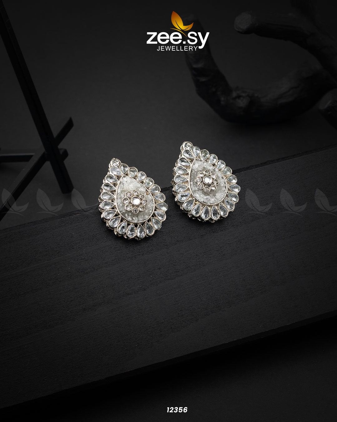 Turkish Earrings White