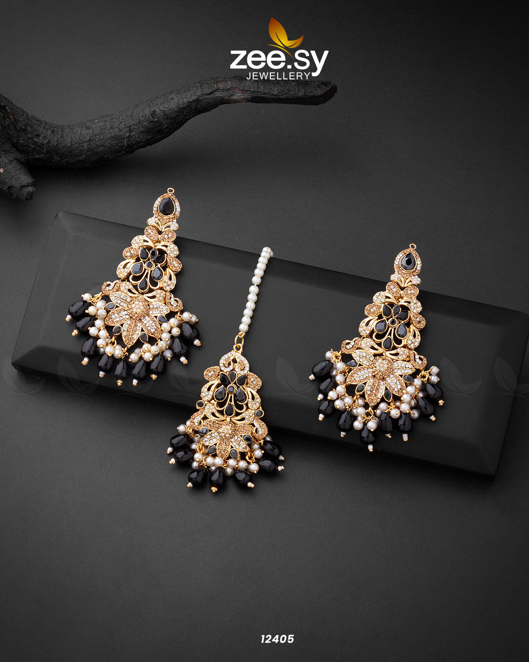 Sarah's Earrings Black