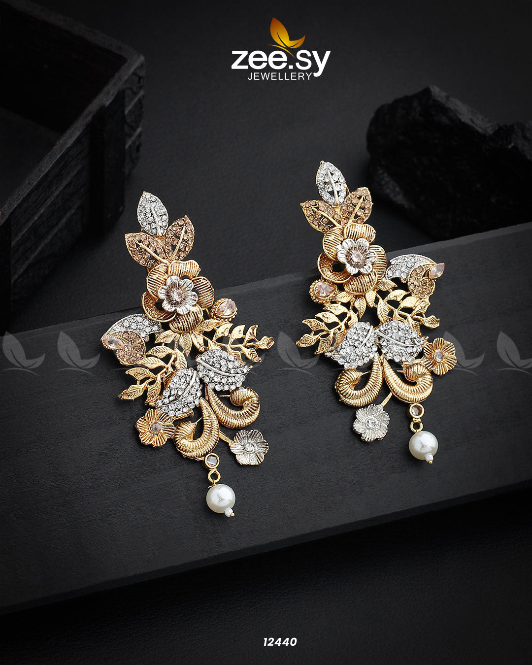 Floral Earrings Champagne