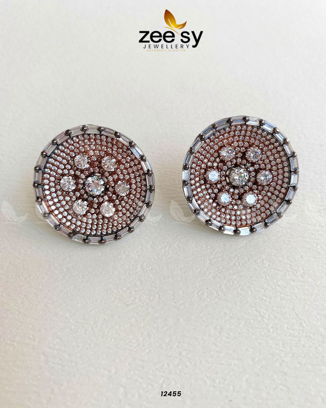 Studs Earrings Rose Black White
