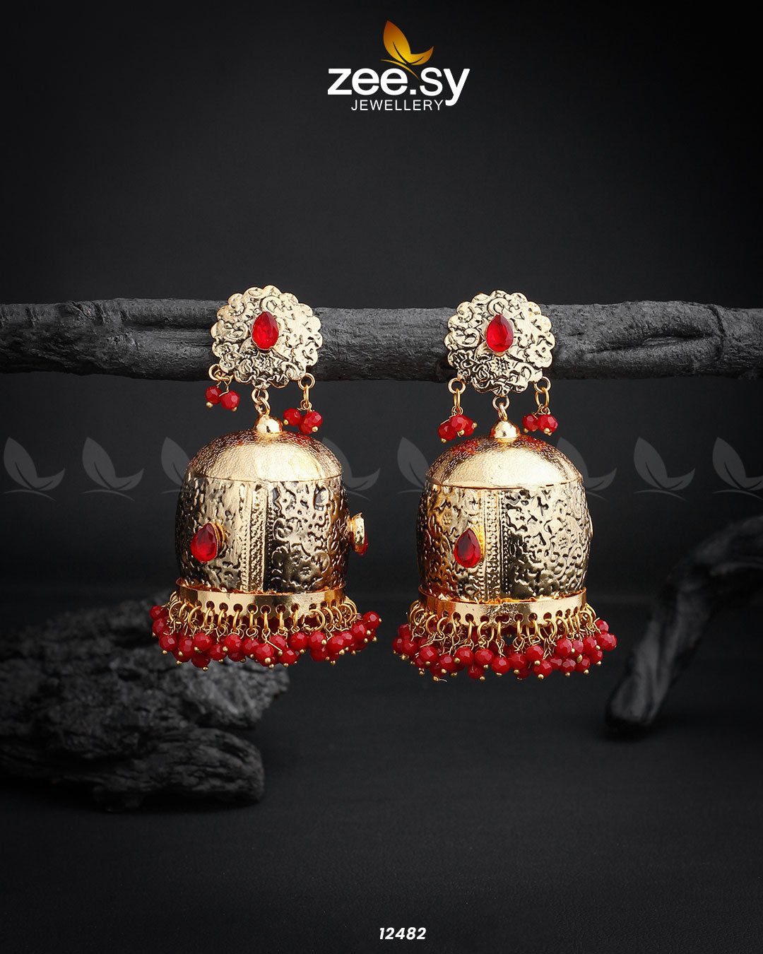 Shaymin Earrings Red