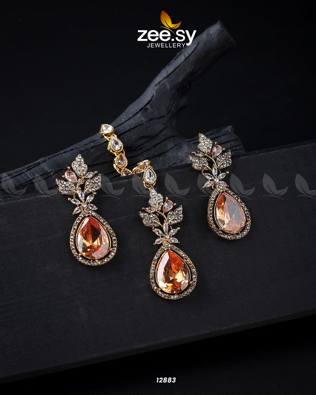 Crocus Earrings Golden Champagne
