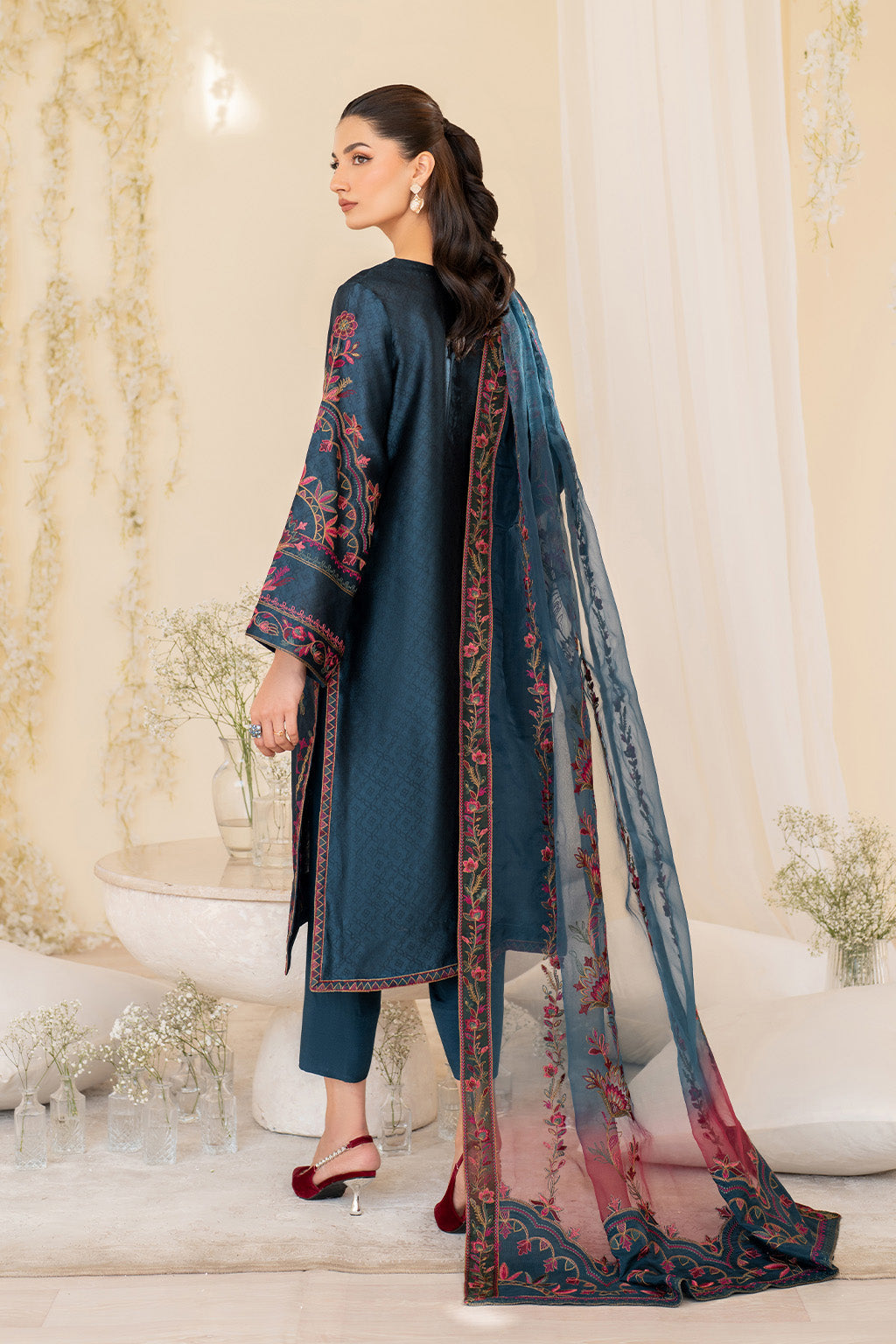 Iznik | Festive Formal | UE-379 Embroidered Pure silk - Pakistani Designer Dress - by Iznik - Type : Ladies Clothes - 100% Original at Saira Sultan