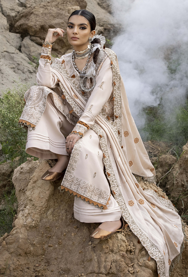 Humdum I Sierra Wool I Sierra-D09 - Pakistani Designer Dress - by Humdum - Type : Ladies Clothes - 100% Original at Saira Sultan