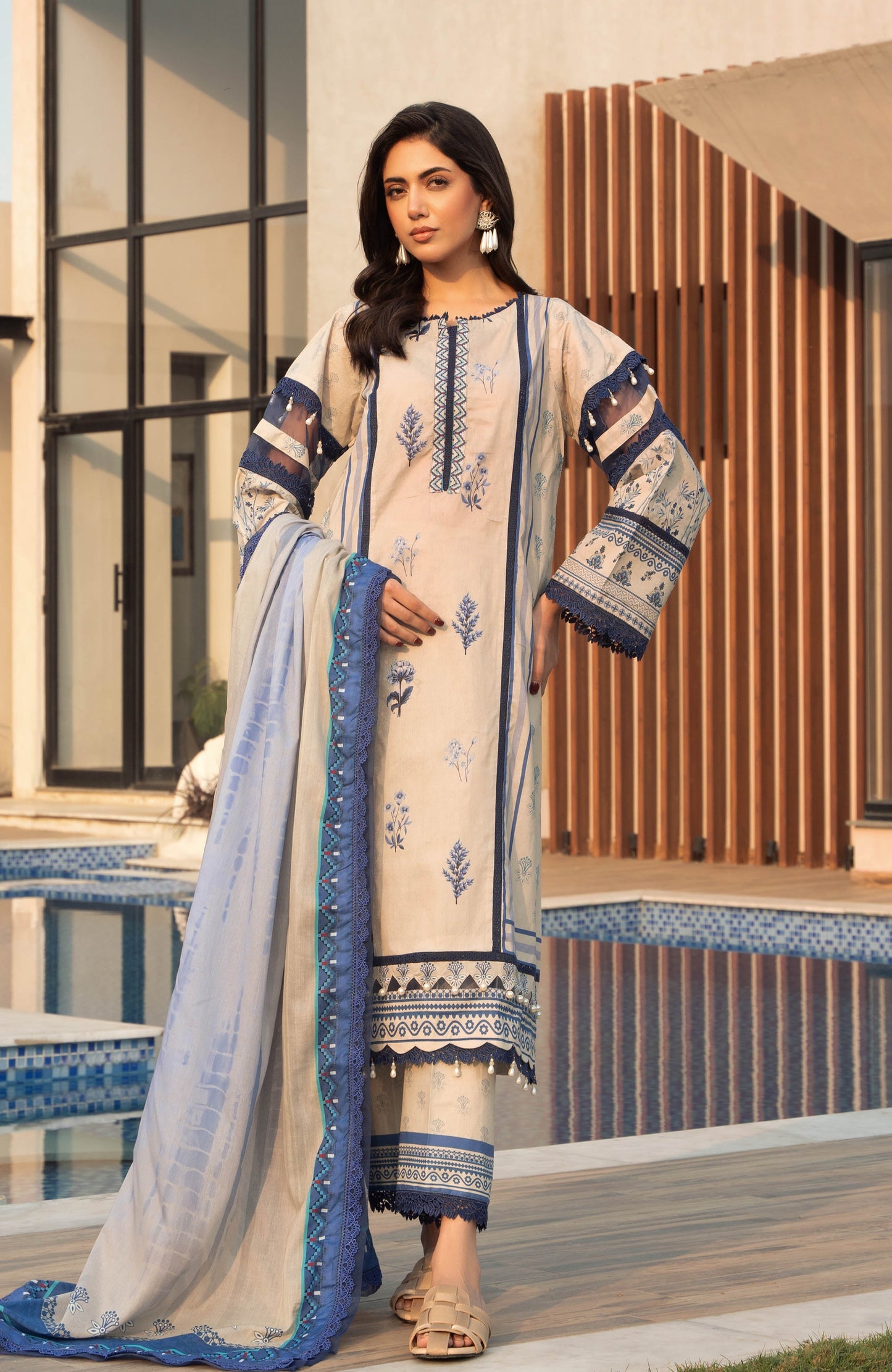 Alzohaib | Premium Prints 25 | AZP-25-14 XS Off White Digital Printed