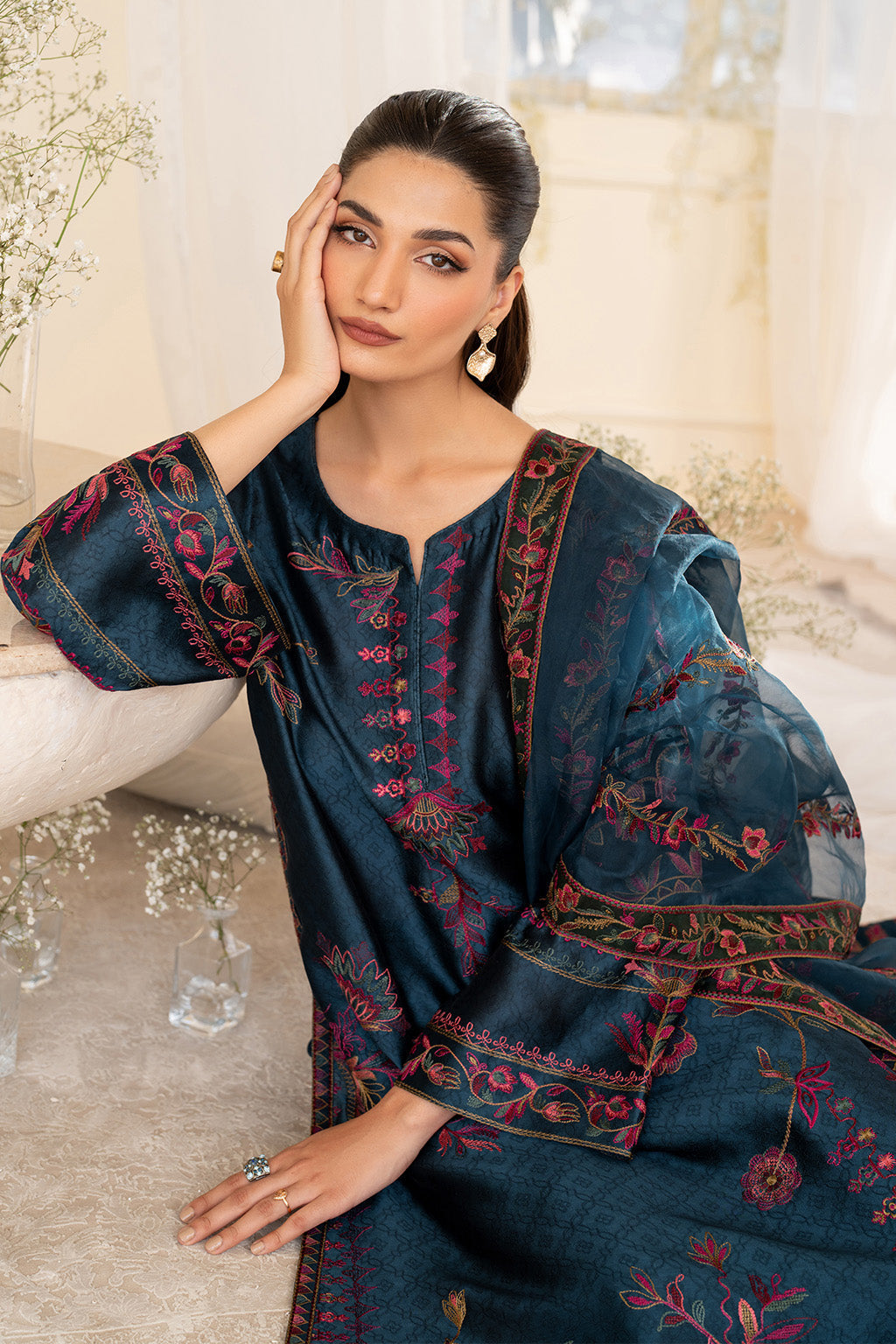 Iznik | Festive Formal | UE-379 Embroidered Pure silk - Pakistani Designer Dress - by Iznik - Type : Ladies Clothes - 100% Original at Saira Sultan
