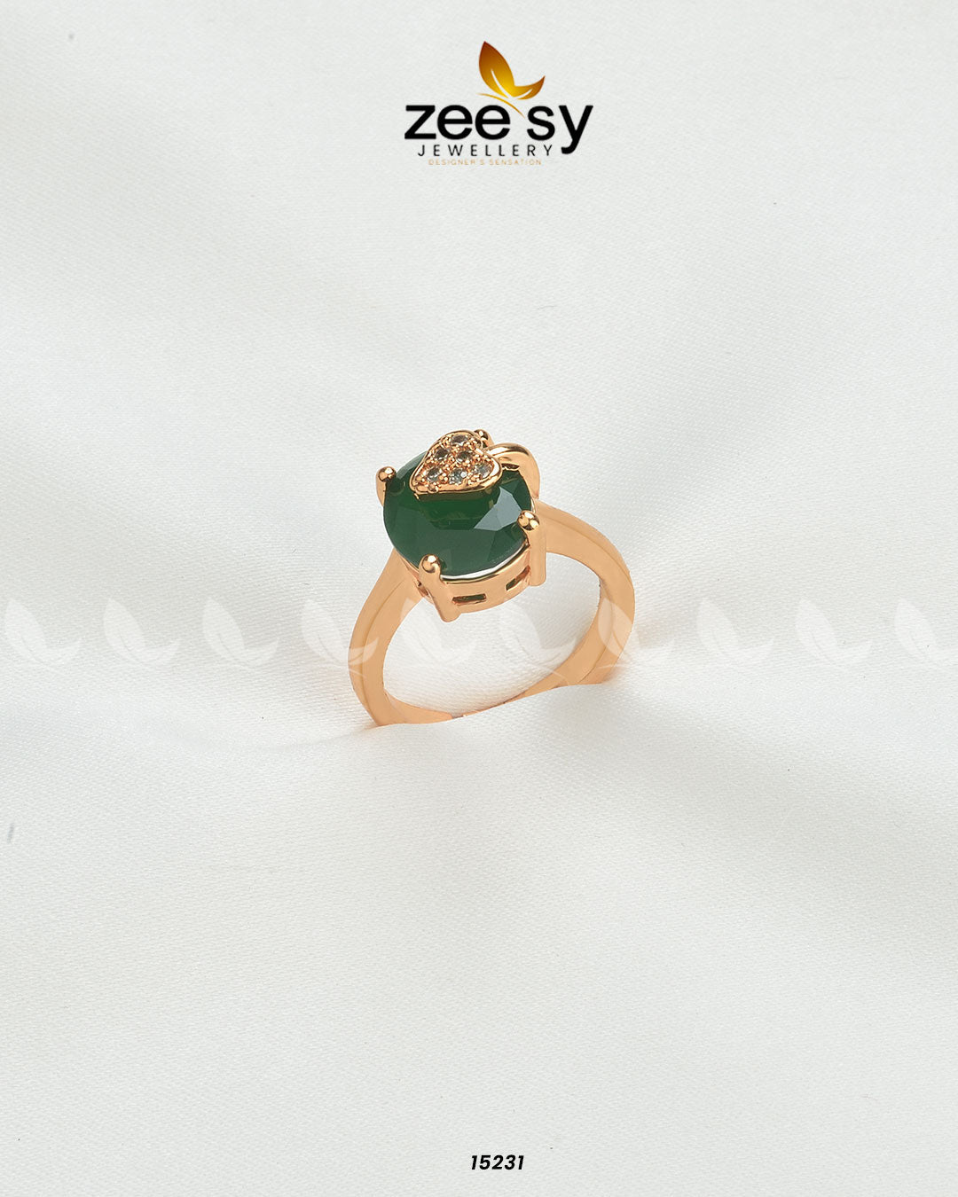 Sizzling Charming Ring Green
