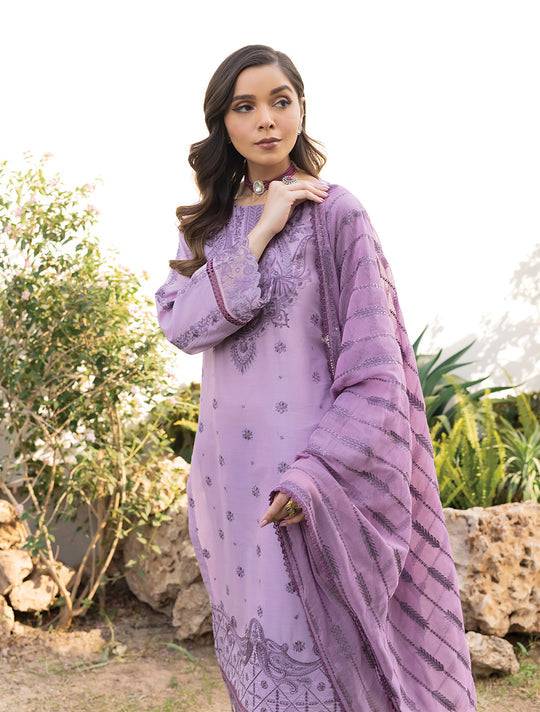 Iznik | Lawnkari 24 | UE-148 SOFT SWARD - Pakistani Designer Dress - by Iznik | Type: Formal - 100% Original at Saira Sultan
