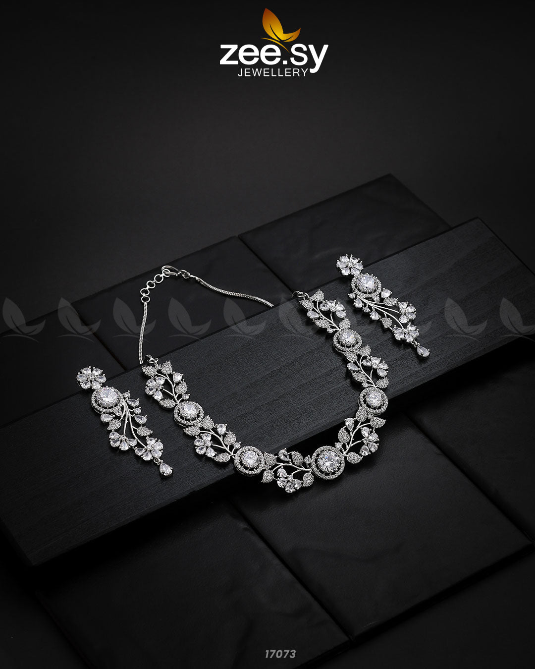 Noorani Zircon Necklace Silver White