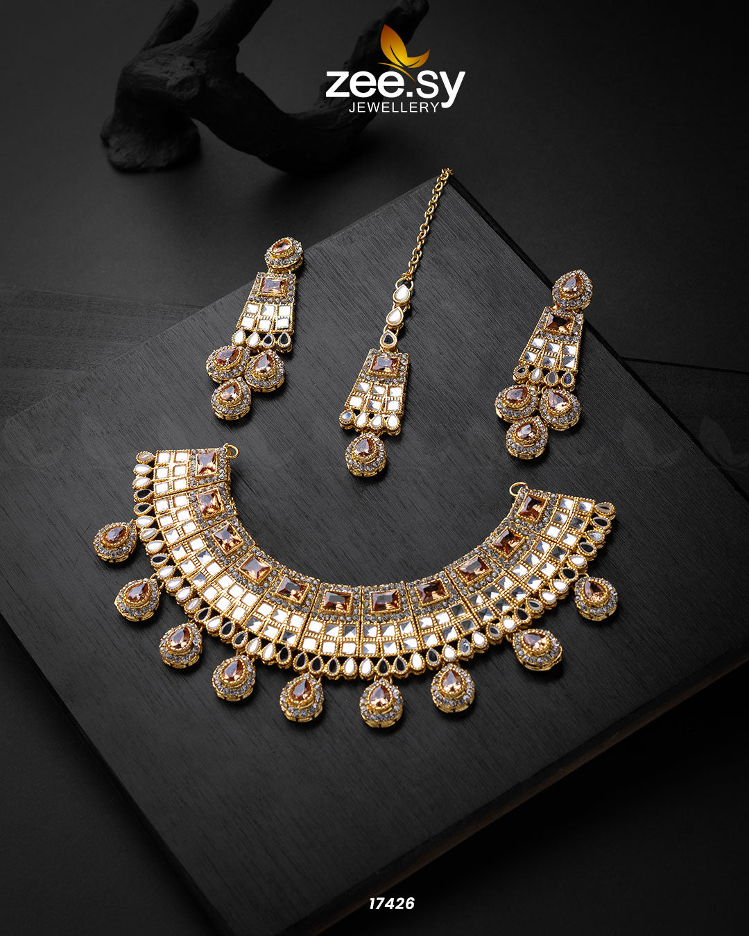 Prestige Necklace Champagne