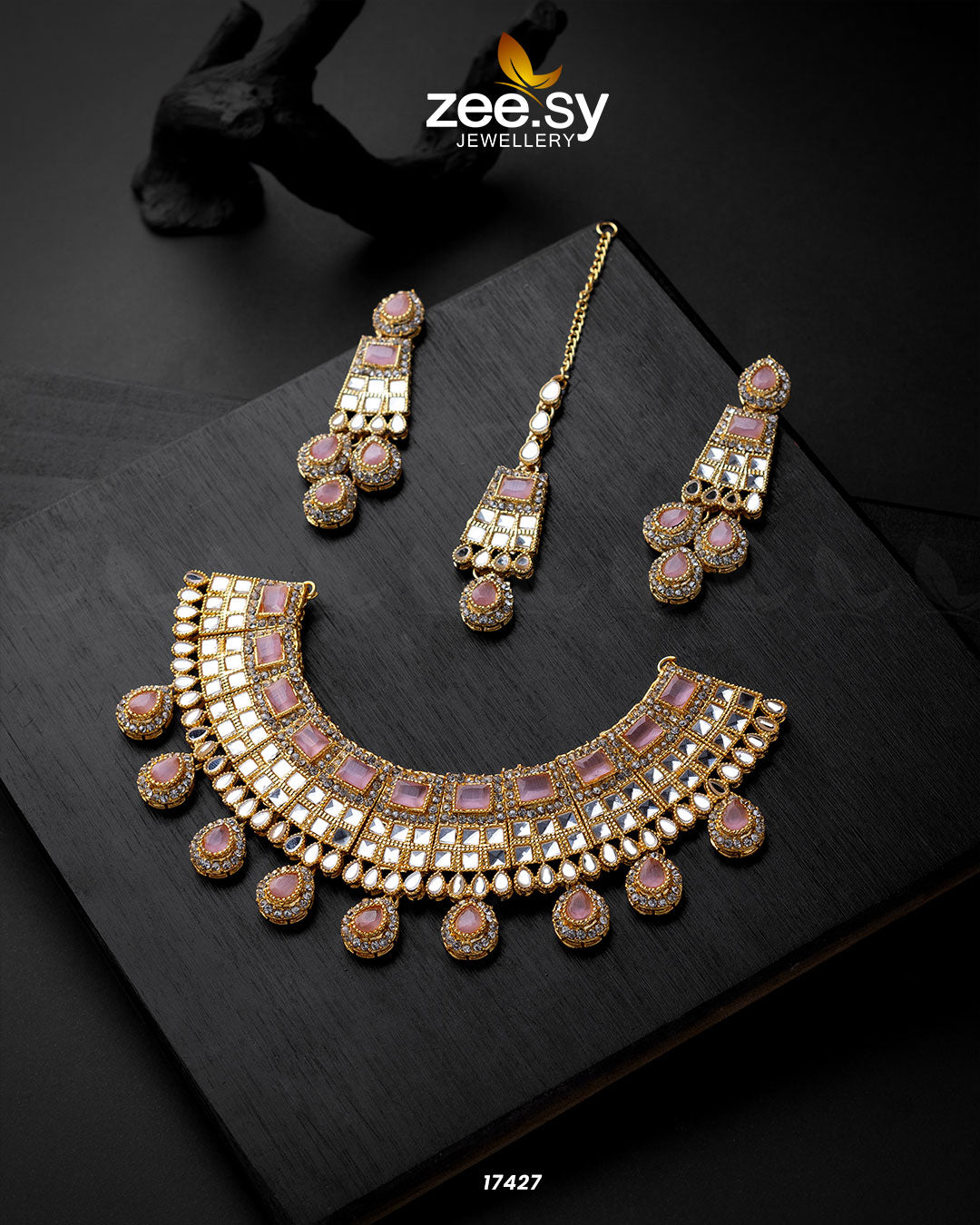 Prestige Necklace Mint Pink