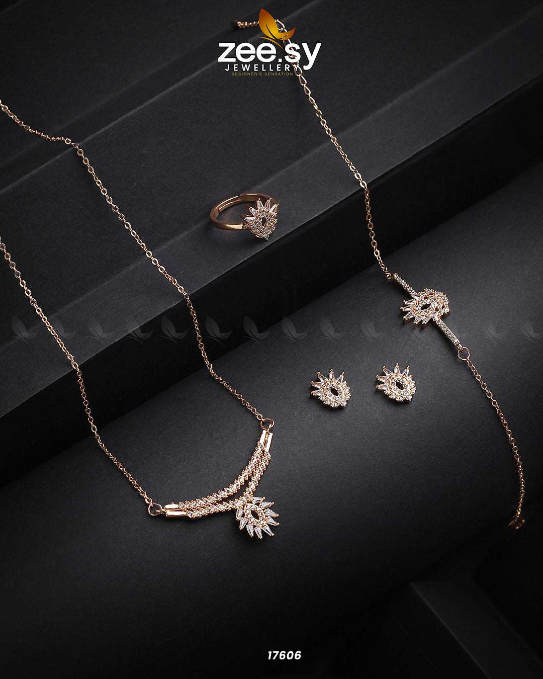 Mirage Necklace Golden