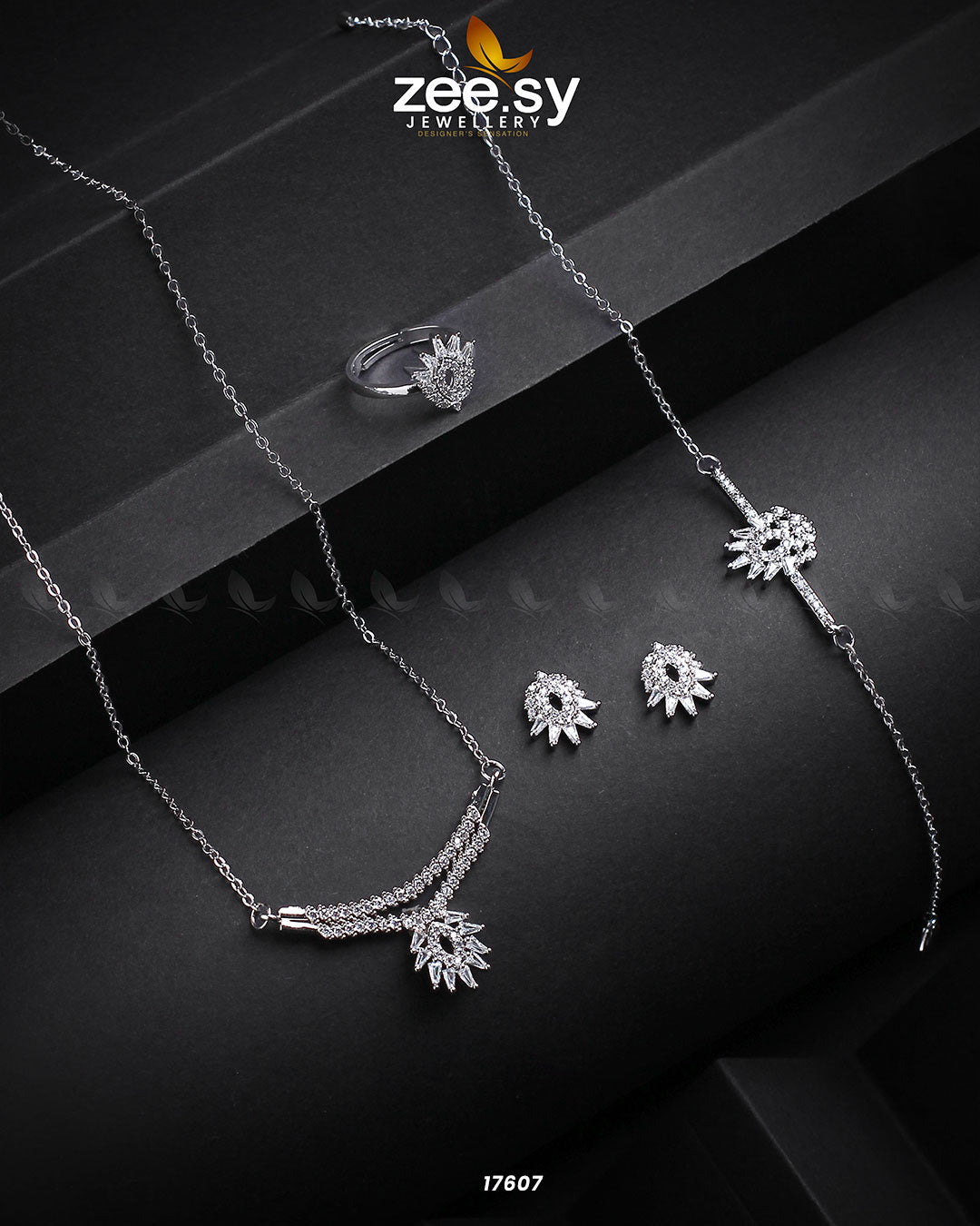 Mirage Necklace Silver