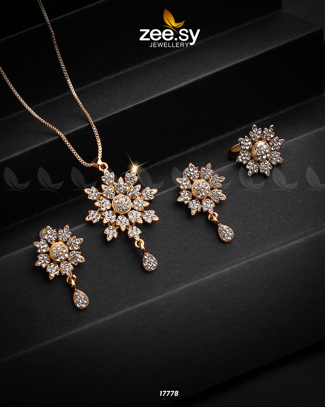 Barocco Necklace Golden White