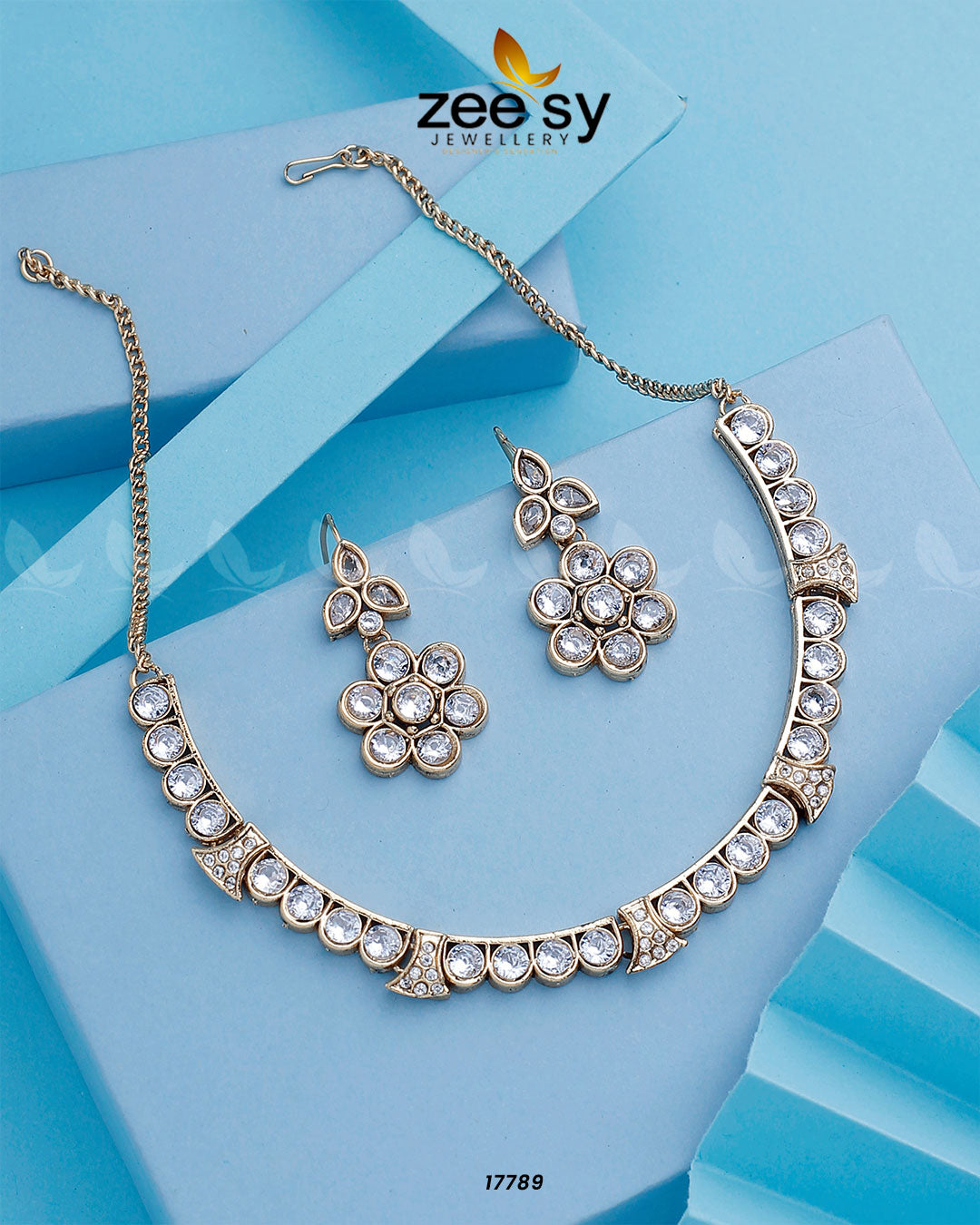 Textured Necklace Golden White