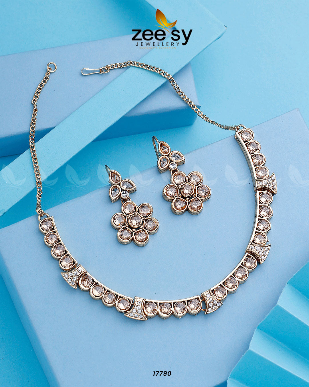 Textured Necklace Golden Champagne