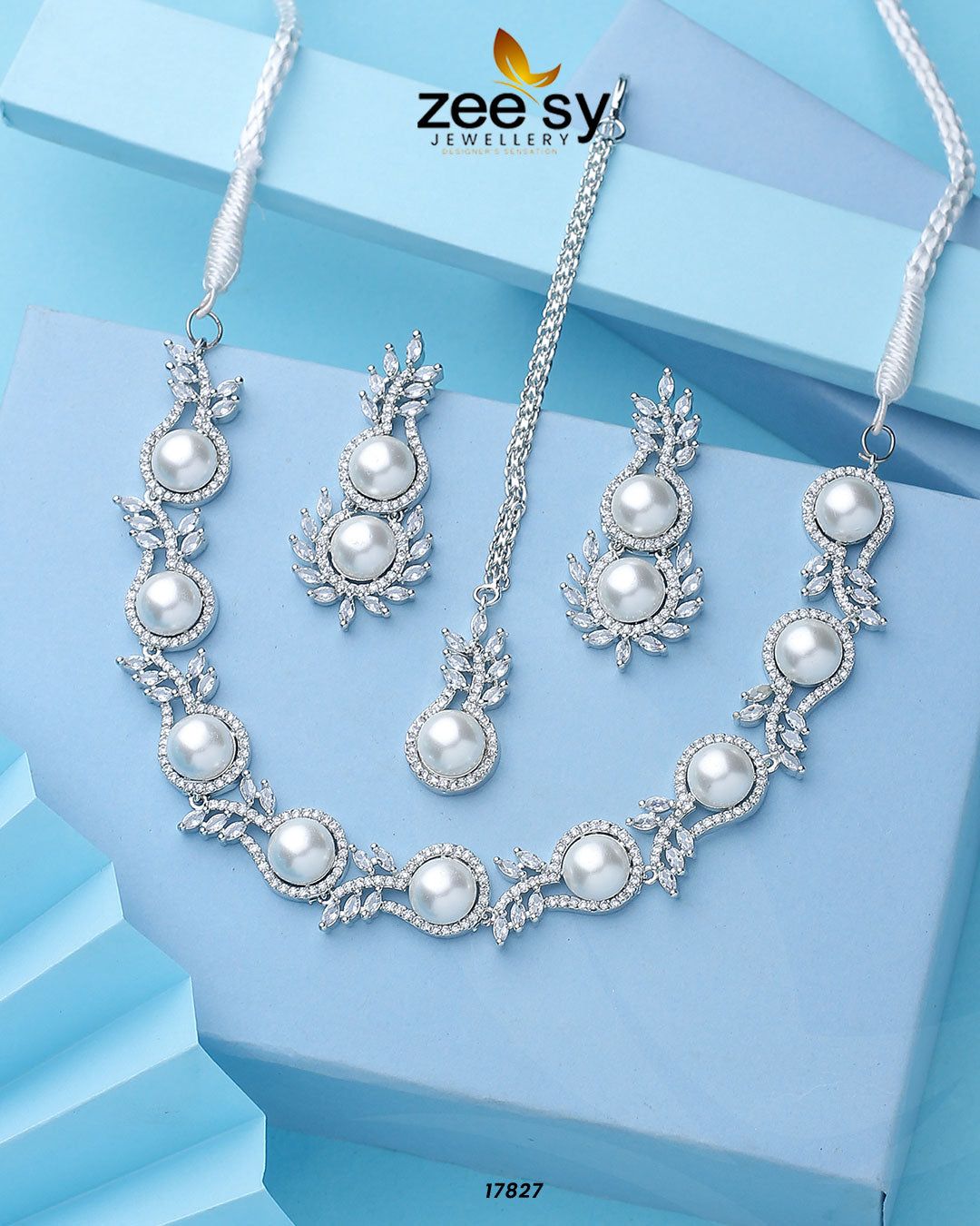 Bella's Necklace Silver