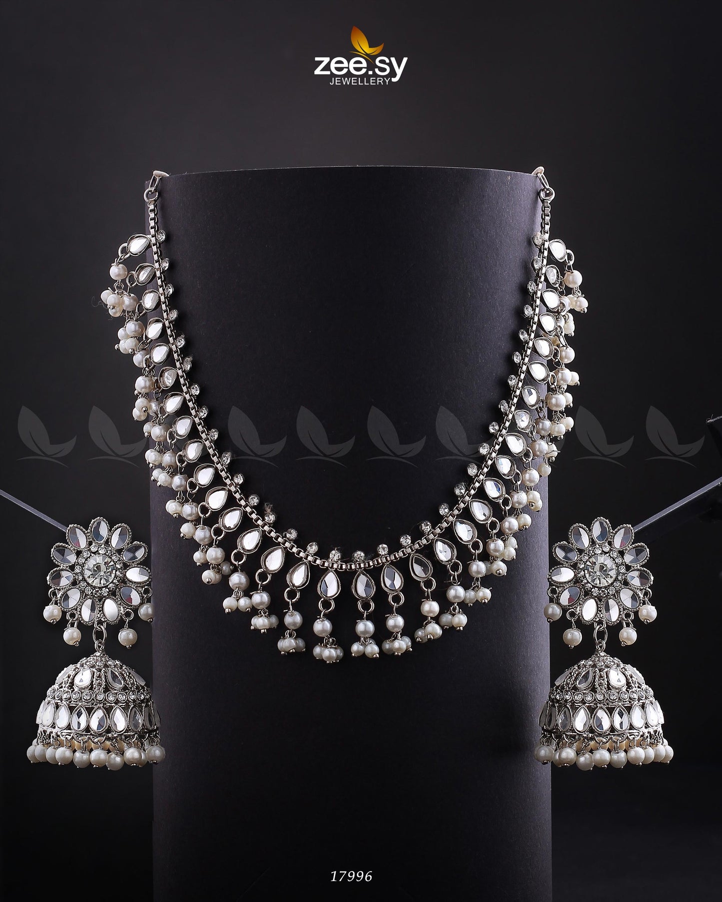 Ilana's Necklace Silver