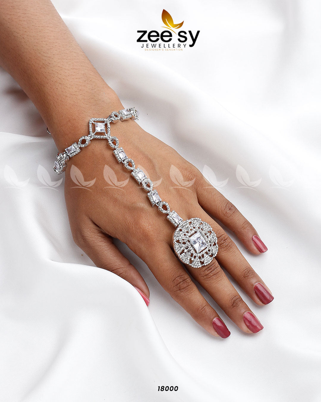 Delicate Anja Accessories Silver White