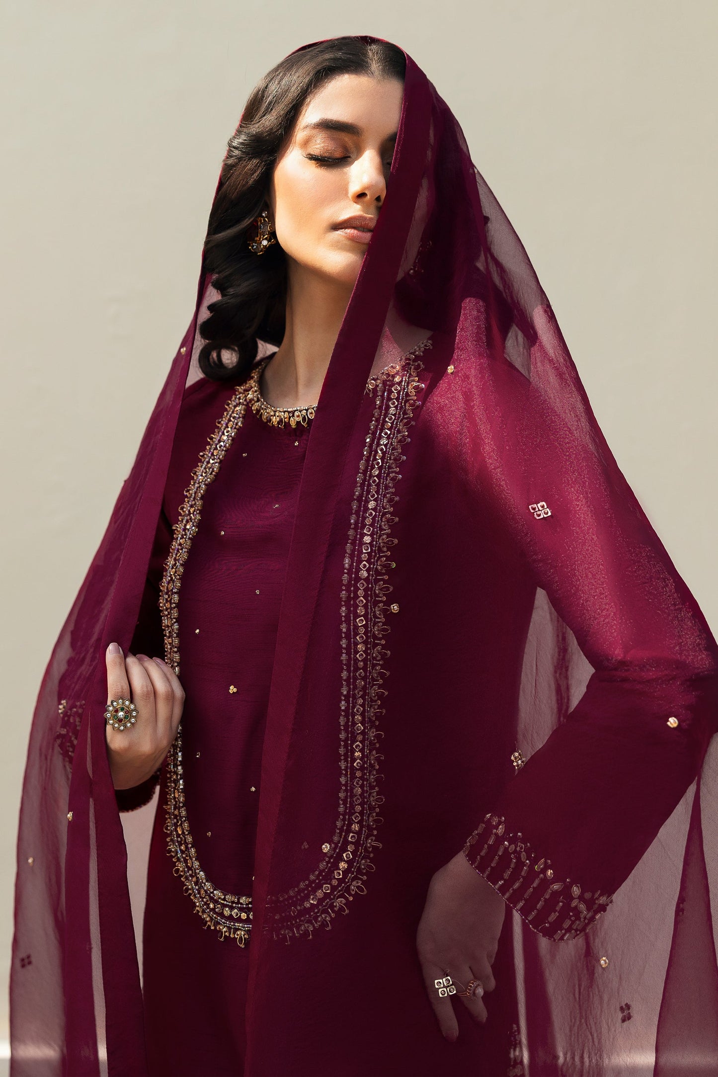 Naqshi | Rijaas Luxury Pret 24 | PARIZE L Burgundy Indian Raw Silk