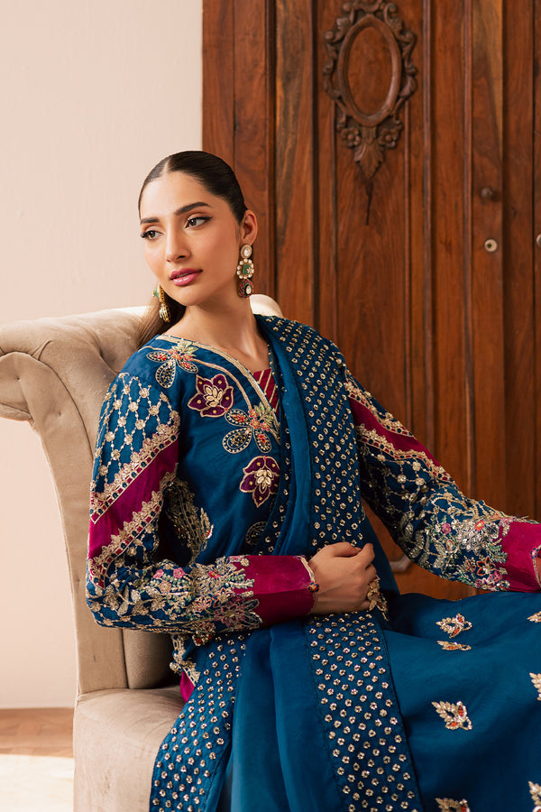 Emaan Adeel I Suave Luxury Formals I AVOIR - Pakistani Designer Dress - by Emaan Adeel - Type : Ladies Clothes - 100% Original at Saira Sultan