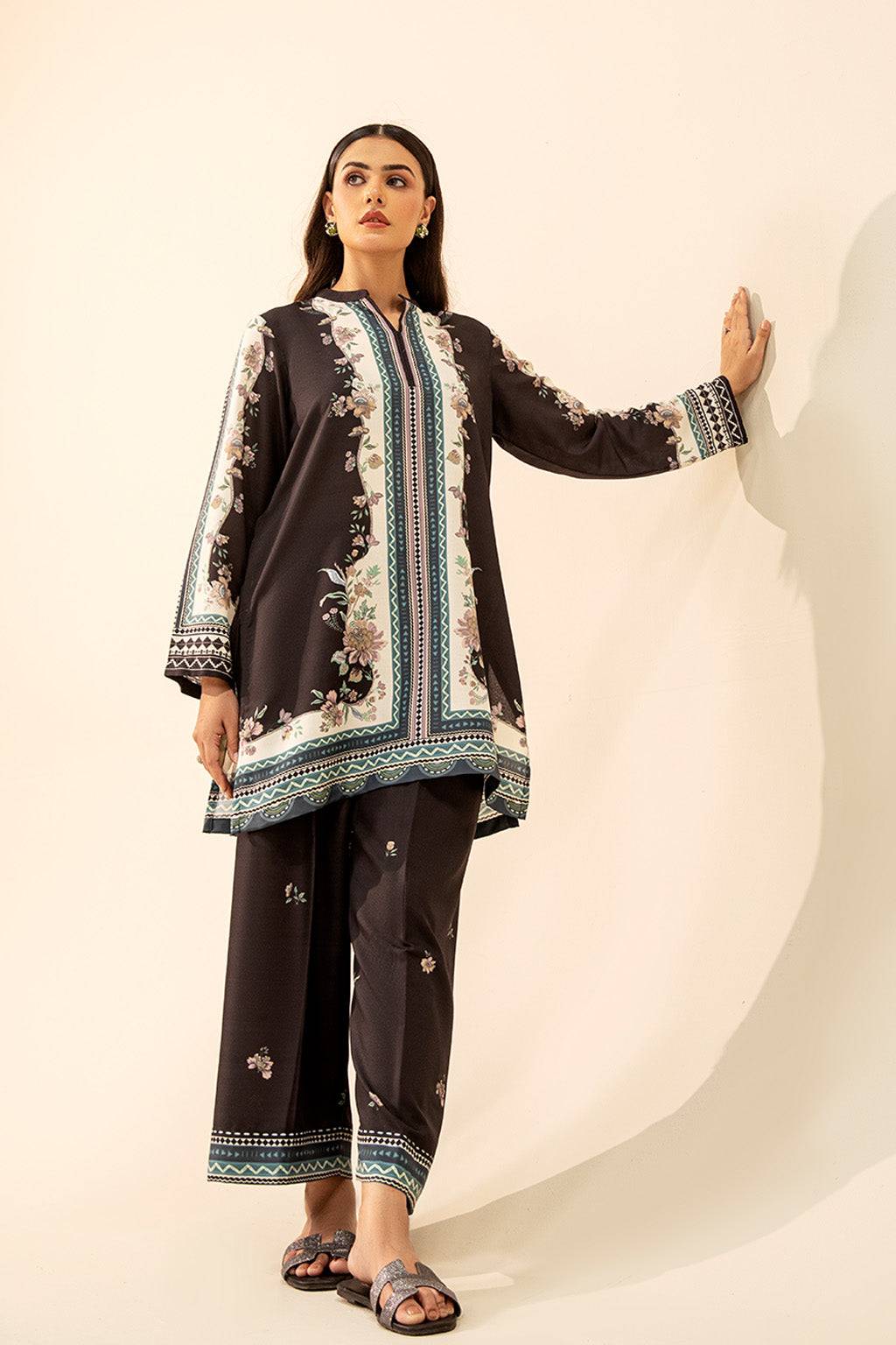 Meeral | Co Ords Sets | MBC-008 - Pakistani Designer Dress - by Meeral | Type: Ladies Clothes - 100% Original at Saira Sultan