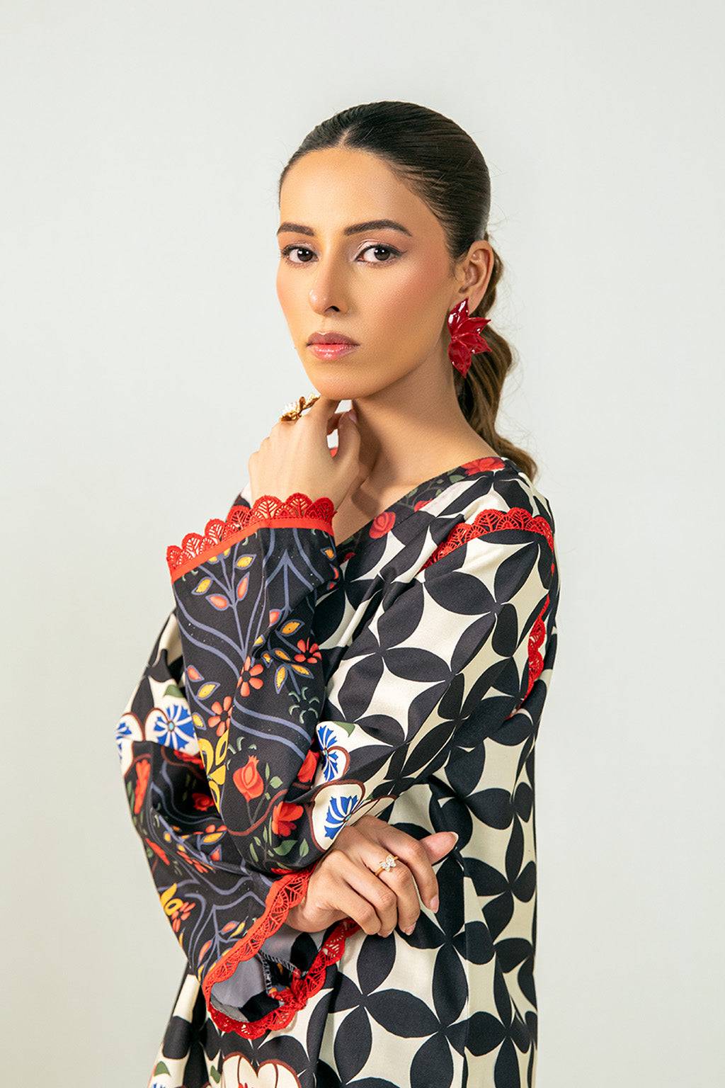Meeral | Co Ords Sets | MBC 001 - Pakistani Designer Dress - by Meeral | Type: Ladies Clothes - 100% Original at Saira Sultan