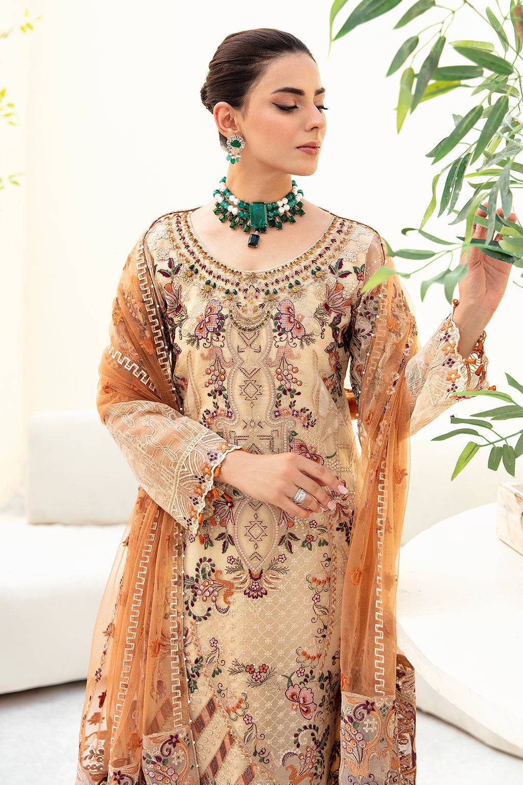 Ramsha | Minhal Organza Collection | M-901 - Pakistani Designer Dress - by Ramsha | Type: Formal - 100% Original at Saira Sultan