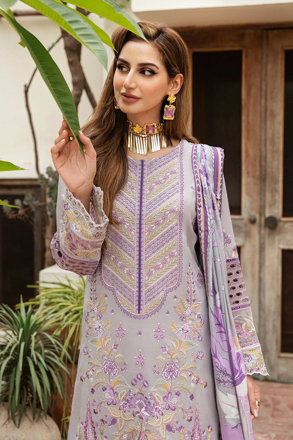 Ramsha | Luxury Lawn 24 | Y-809 - Pakistani Designer Dress - by Ramsha | Type: Casuals - 100% Original at Saira Sultan