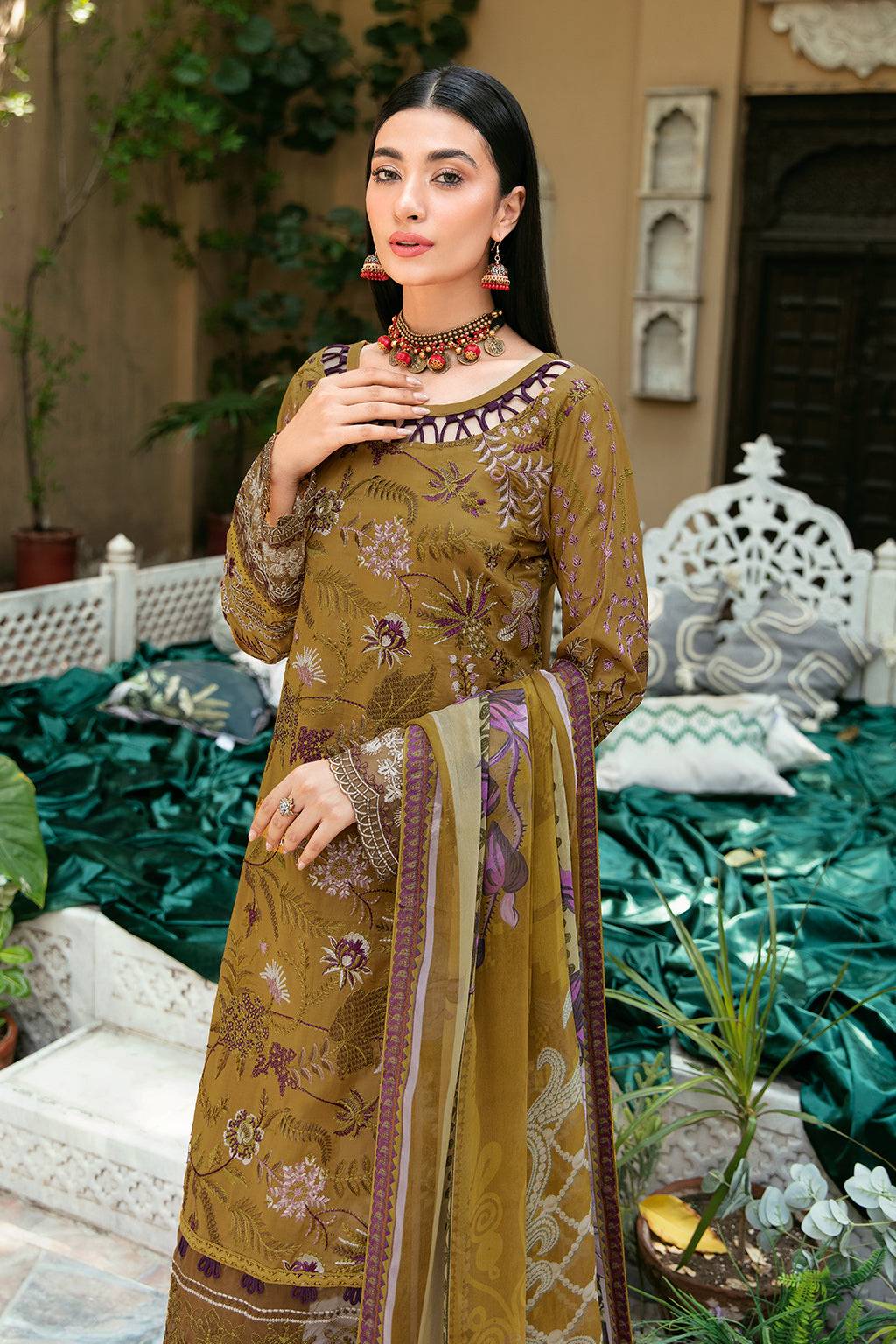 Ramsha | Luxury Lawn 24 | L-808 - Pakistani Designer Dress - by Ramsha | Type: Casuals - 100% Original at Saira Sultan