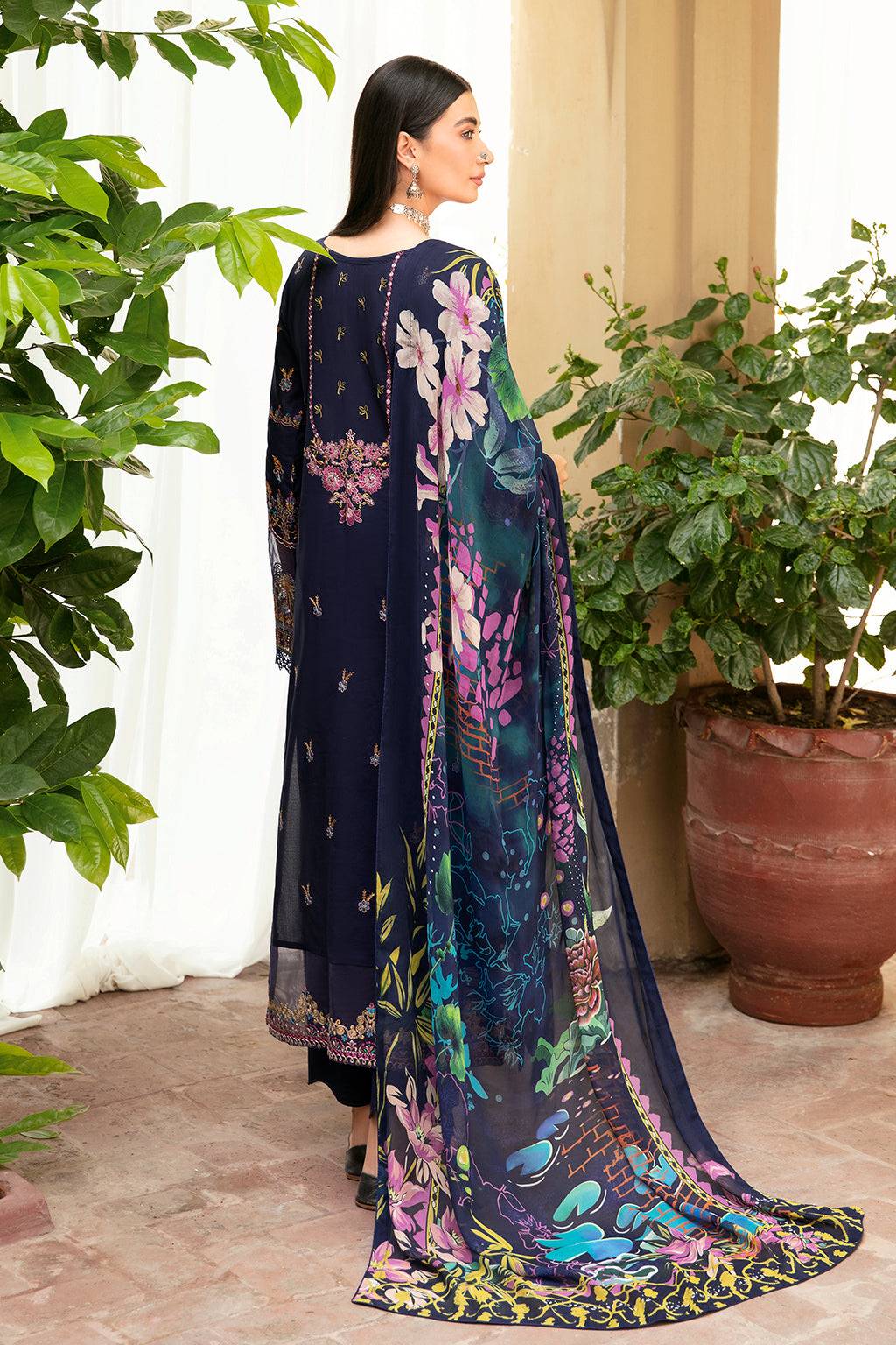 Ramsha | Luxury Lawn 24 | L-802 - Pakistani Designer Dress - by Ramsha | Type: Casuals - 100% Original at Saira Sultan
