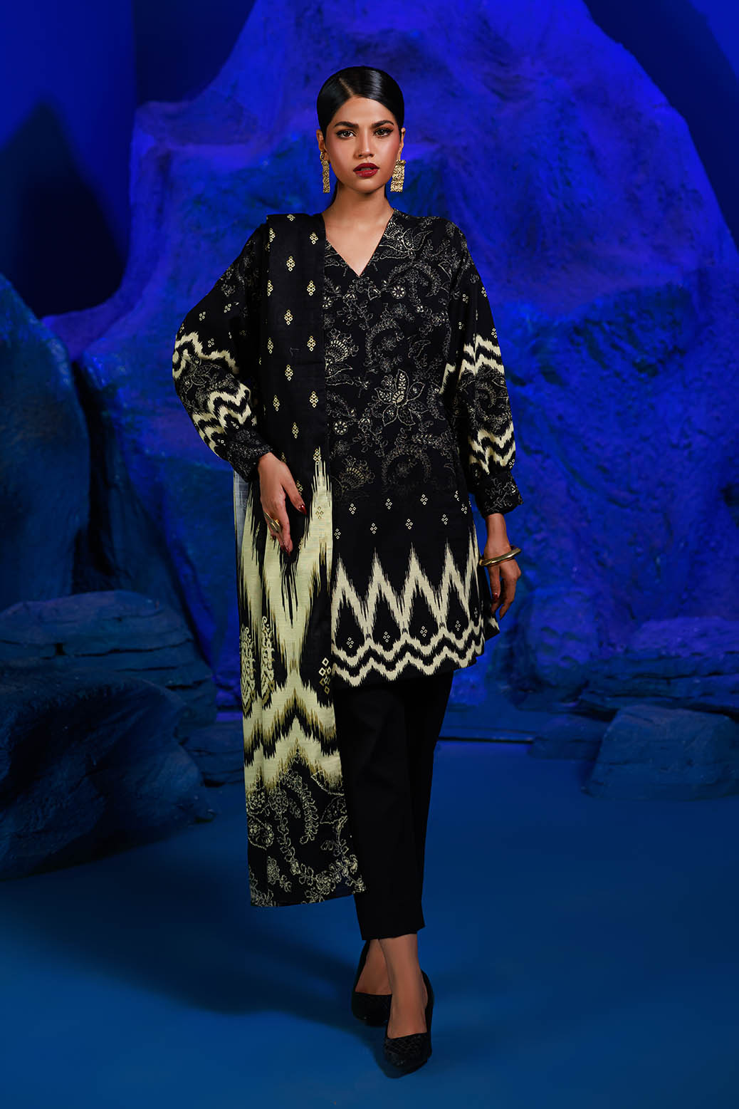 Bonanza Satrangi | Midnight 3 Pc (1W24P3P249)