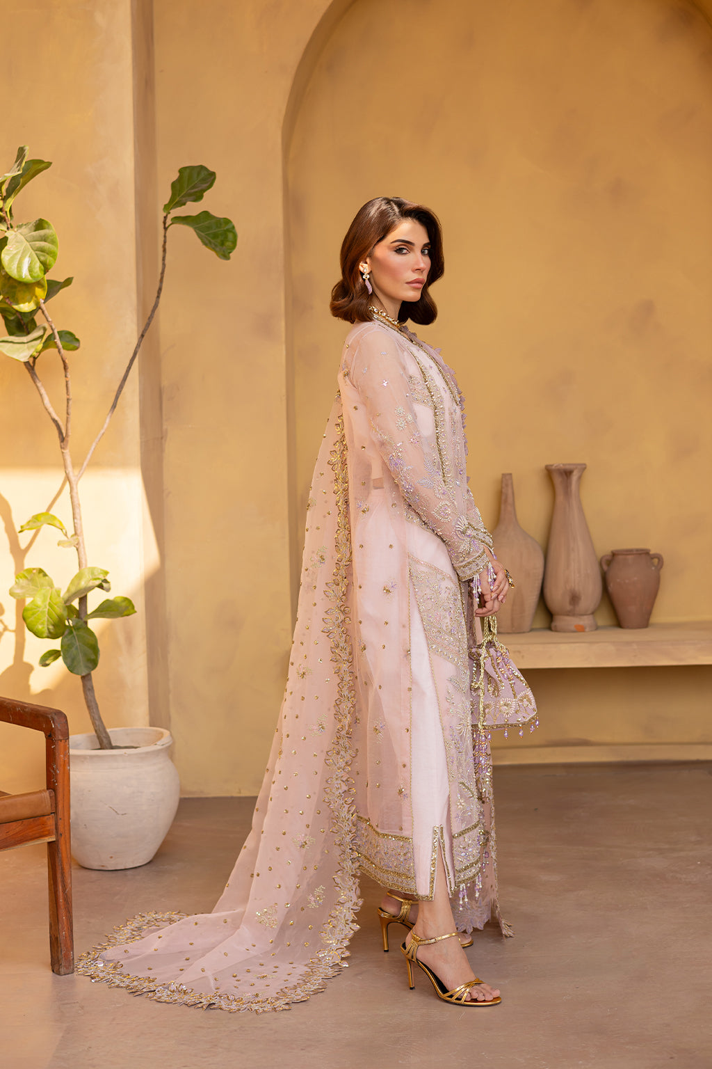 Emaan Adeel I Regalia Luxury Formals I VELOURA - Pakistani Designer Dress - by Emaan Adeel - Type : Ladies Clothes - 100% Original at Saira Sultan