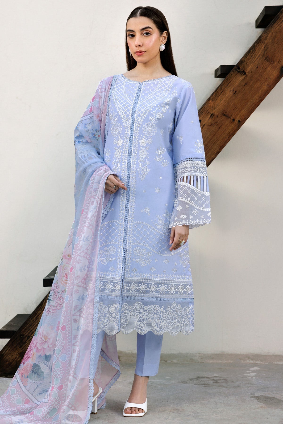 Farasha | Summer Weaves Embroidered Lawn | Serene Blue XS Pale Aqua Lawn