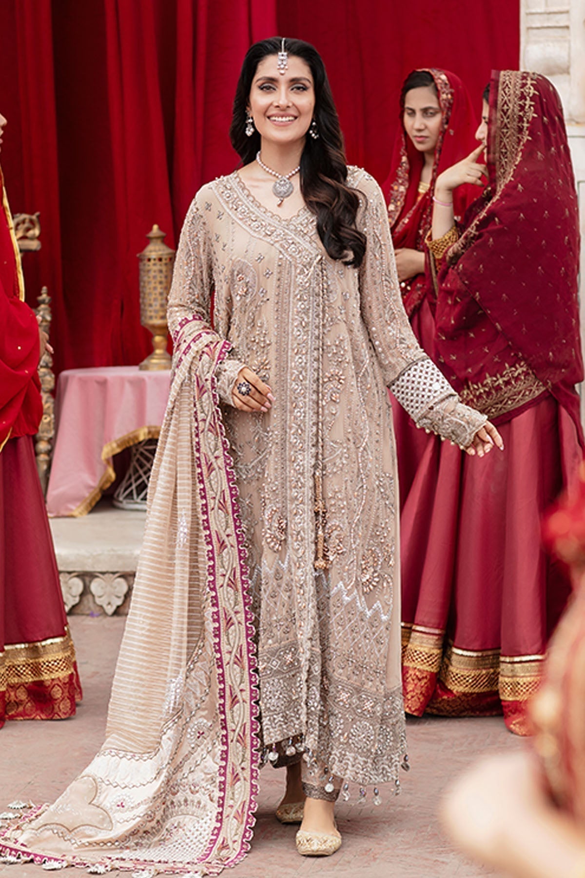 Nureh | Jhoomro Wedding Formals | Jaipur - Pakistani Designer Dress - by Nureh | Type: Bridal - 100% Original at Saira Sultan