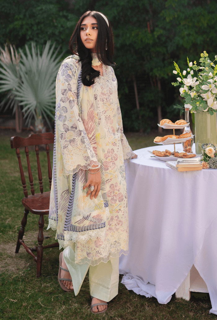 Humdum | Gardenia Lawn 24 |Printkari Lawn - PLG 05 - Pakistani Designer Dress - by HumDum | Type: Luxury - 100% Original at Saira Sultan
