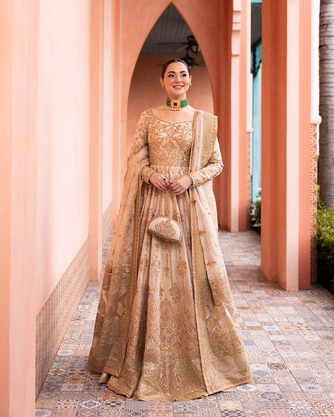 Faiza Saqlain | Neorah 24' RTW | Jenaya Off-White S