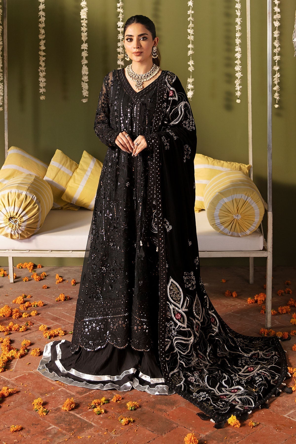 Nureh | Jhoomro Wedding Formals |NL-57 - LIBAS-E-KHAS - Pakistani Designer Dress - by Nureh | Type: Bridal - 100% Original at Saira Sultan