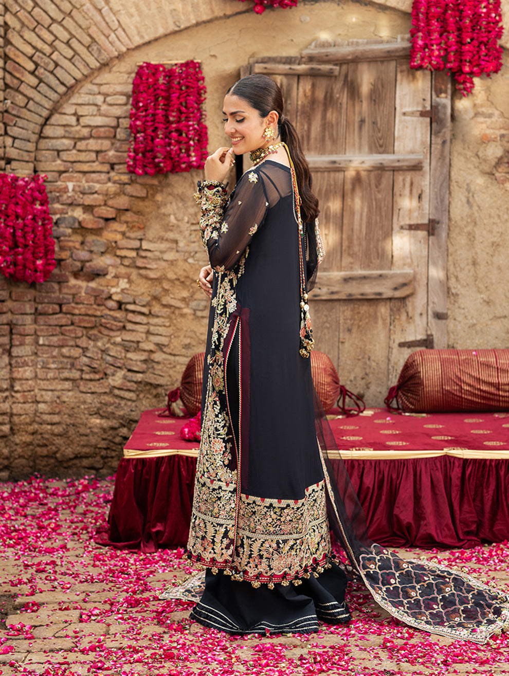 Jade | Dastaan Wedding Formals 25 | 6DASTAAN 2025 - Pakistani Designer Dress - by Jade - Type : Ladies Clothes - 100% Original at Saira Sultan