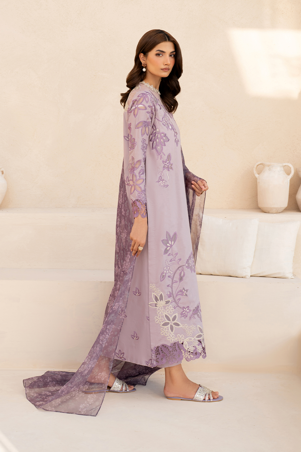 Iznik | Festive Lawn 25 | EFL-01 L Pinkish Gray Lawn