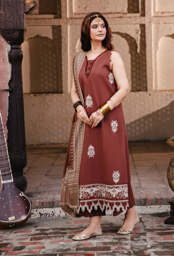 Humdum | Onora Chapter 2 | D03 - Pakistani Designer Dress - by Humdum - Type : Ladies Clothes - 100% Original at Saira Sultan