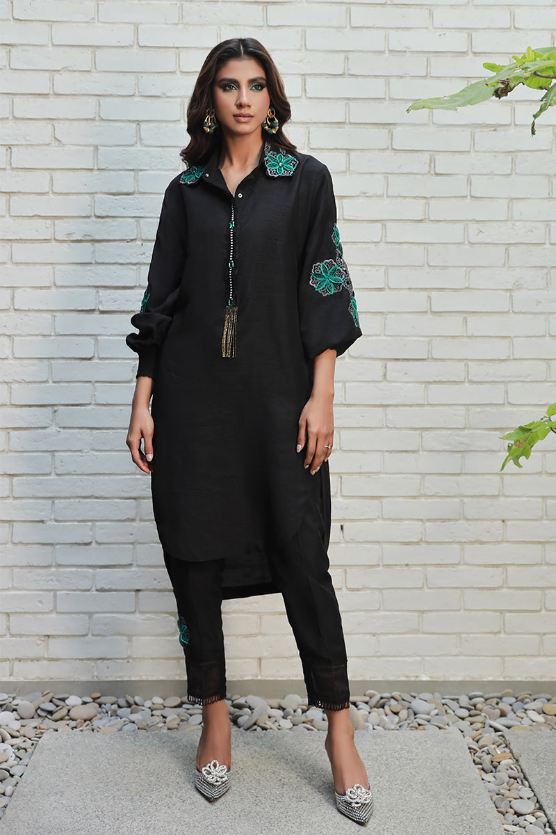 Wardha Saleem | Luxury Pret Traditional Wear | NOYA XS Black Korean Raw Silk