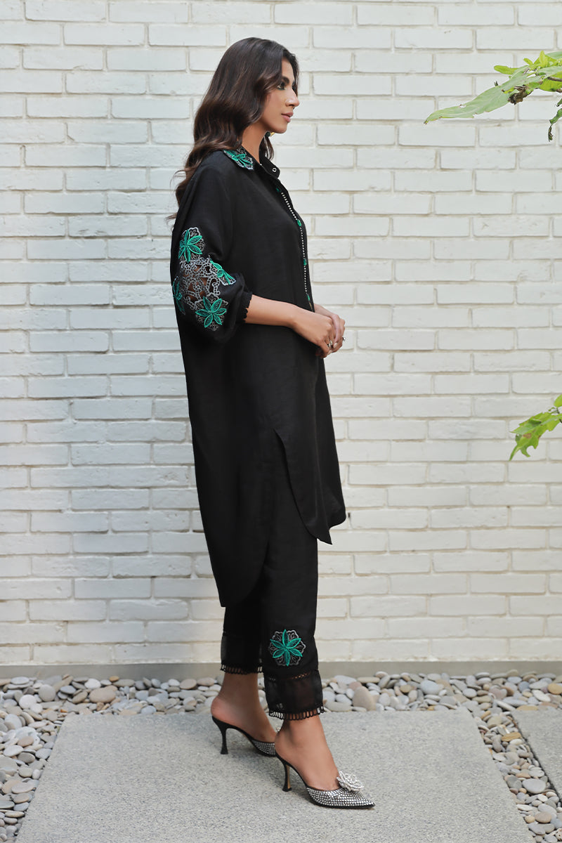 Wardha Saleem | Luxury Pret Traditional Wear | NOYA XL Black Korean Raw Silk