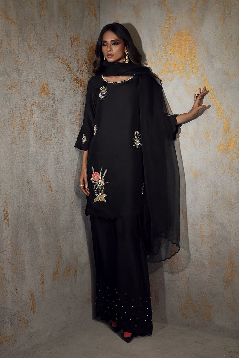 Wardha Saleem | Luxury Pret Fusion Wear | LEISHA XL Black Korean Silk