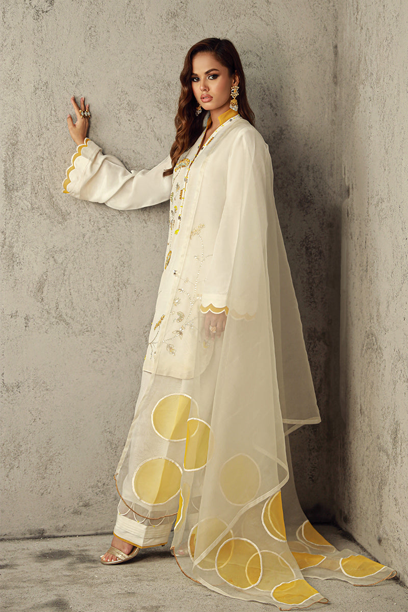 Wardha Saleem | Luxury Pret Traditional Wear | SUHA S Off White Korean Raw Silk
