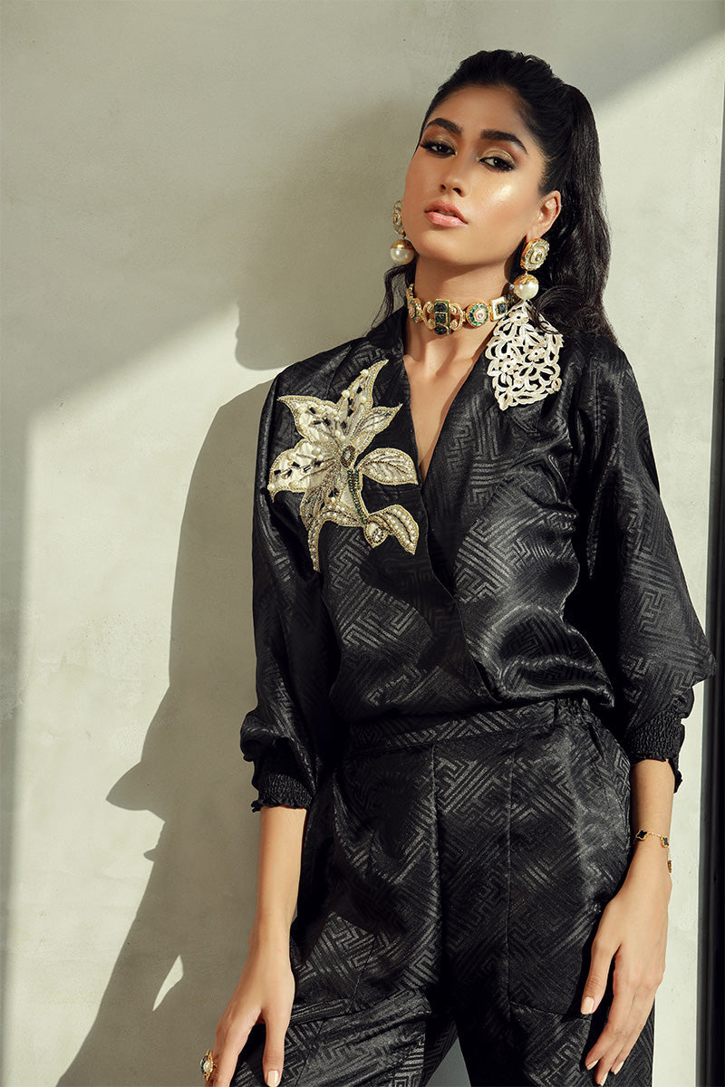 Wardha Saleem | Luxury Pret Fusion Wear | KIERA (2PC) L Black Embossed Silk