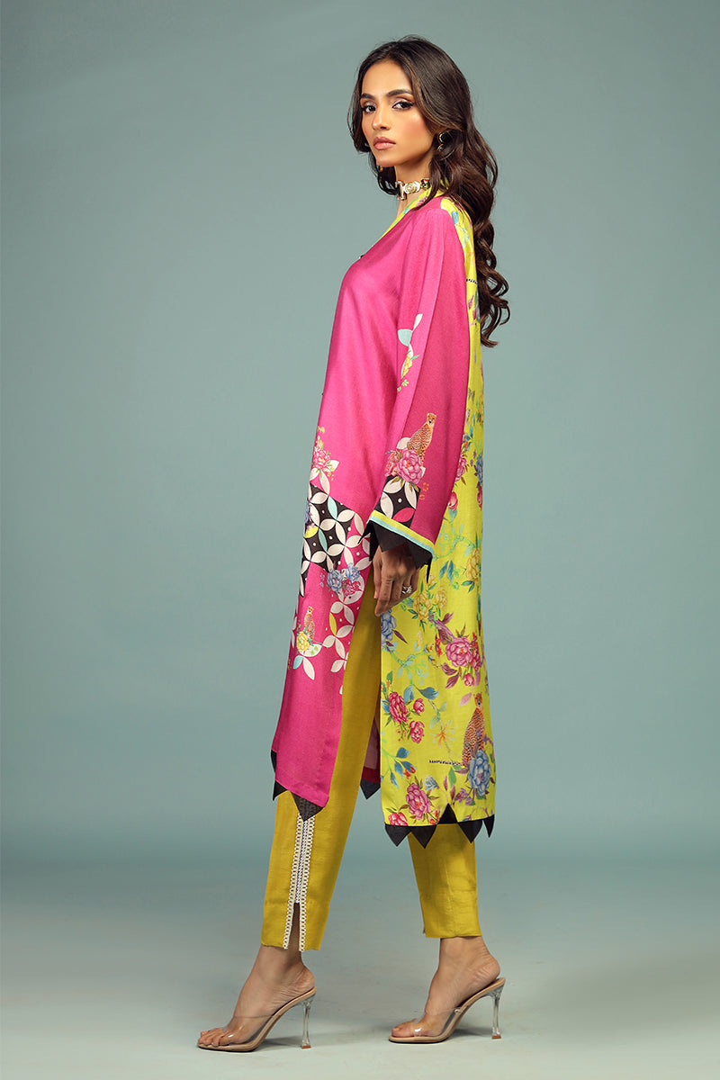 Wardha Saleem | Luxury Pret Traditional Wear | SHIKARGAH SHIRT WITH DUPATTA ( 2 PC) M Magenta Cotton Silk