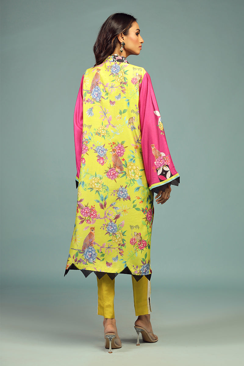 Wardha Saleem | Luxury Pret Traditional Wear | SHIKARGAH SHIRT WITH DUPATTA ( 2 PC) Custom Size Magenta Cotton Silk