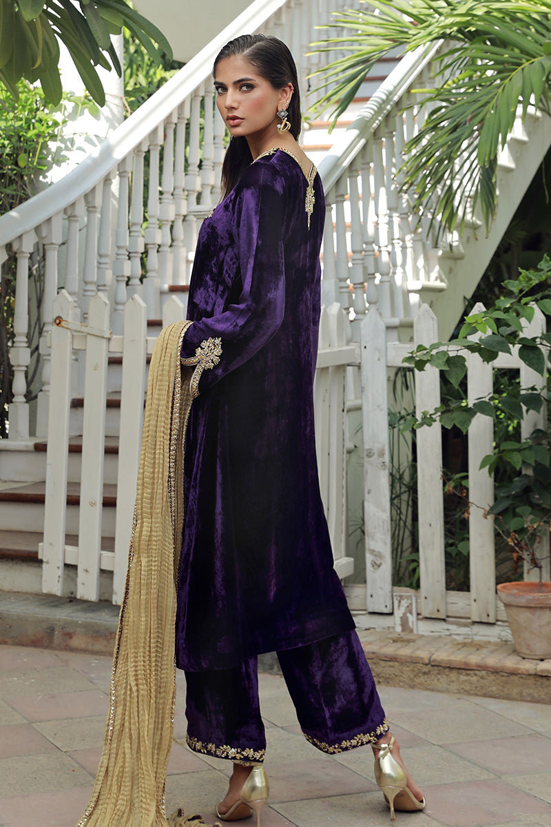Sana Abbas | Velvet Formals | KANZITE S Deep Purple Velvet