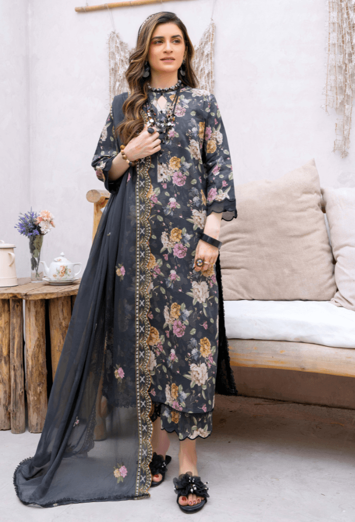 Humdum | Gardenia Lawn 24 | PLG 3 - D03 - Pakistani Designer Dress - by HumDum | Type: Luxury - 100% Original at Saira Sultan